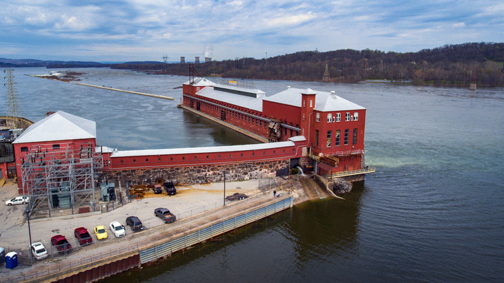 Looking upstream from the York Haven hydroelectric plant